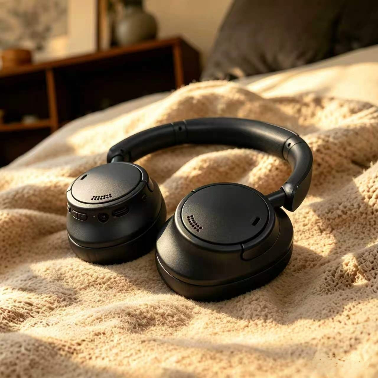 H7.(Black)